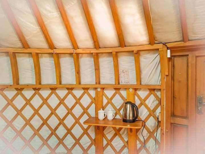Hotel Apache Eco Camp, Terelj Nationalpark Mongolia Bayan Bulagiin Hural Zewnętrze zdjęcie